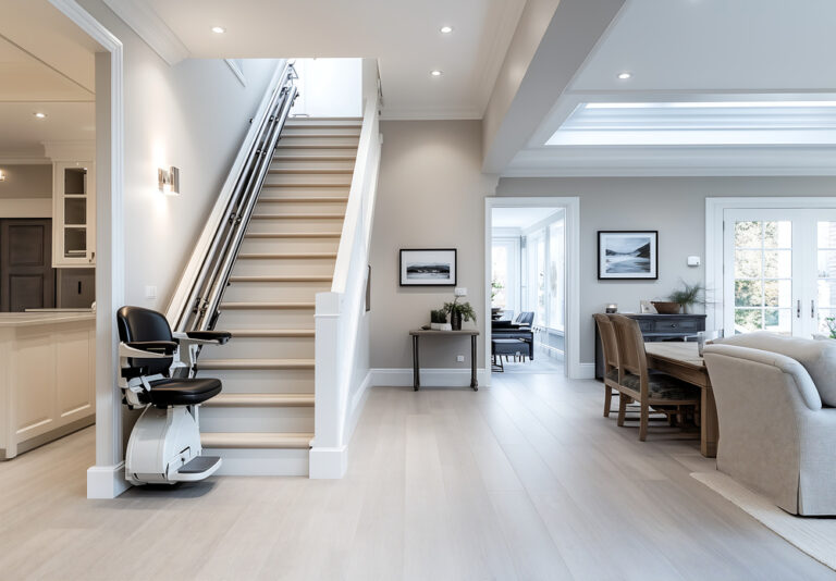 installation monte escalier Menanteau installation-monte-escalier