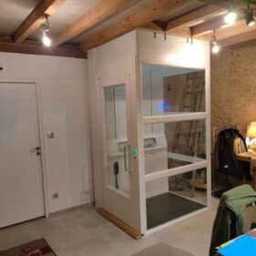installation ascenseur plateforme privatif elevateur