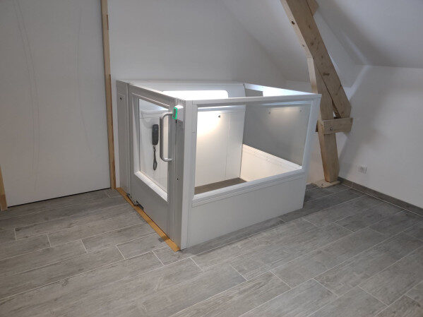 installation ascenseur privatif plateforme elevateur