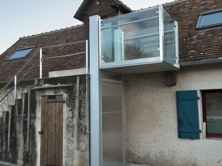installation plateforme elevatrice pmr exterieure