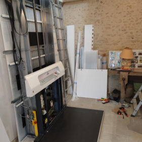 installation sarthe ascenseur plateforme elevateur privatif