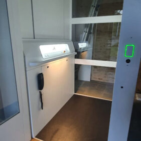 installation sarthe plateforme elevateur ascenseur privatif