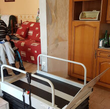 mini plateforme elevatrice pmr installation