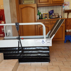 montage plateforme elevatrice pmr