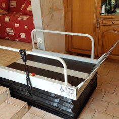 plateforme elevatrice pmr installation